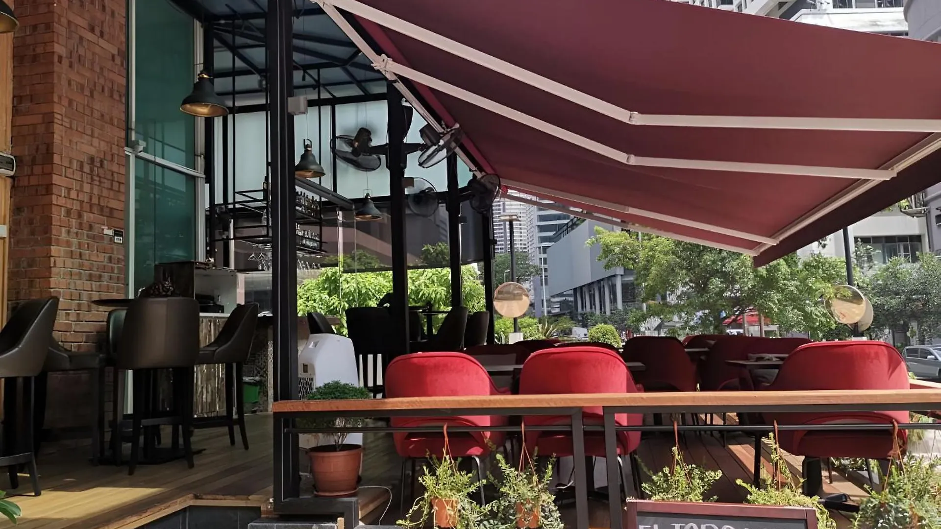 Premium Suites At Lot 163 Fraser Place Klcc クアラルンプール 0*,