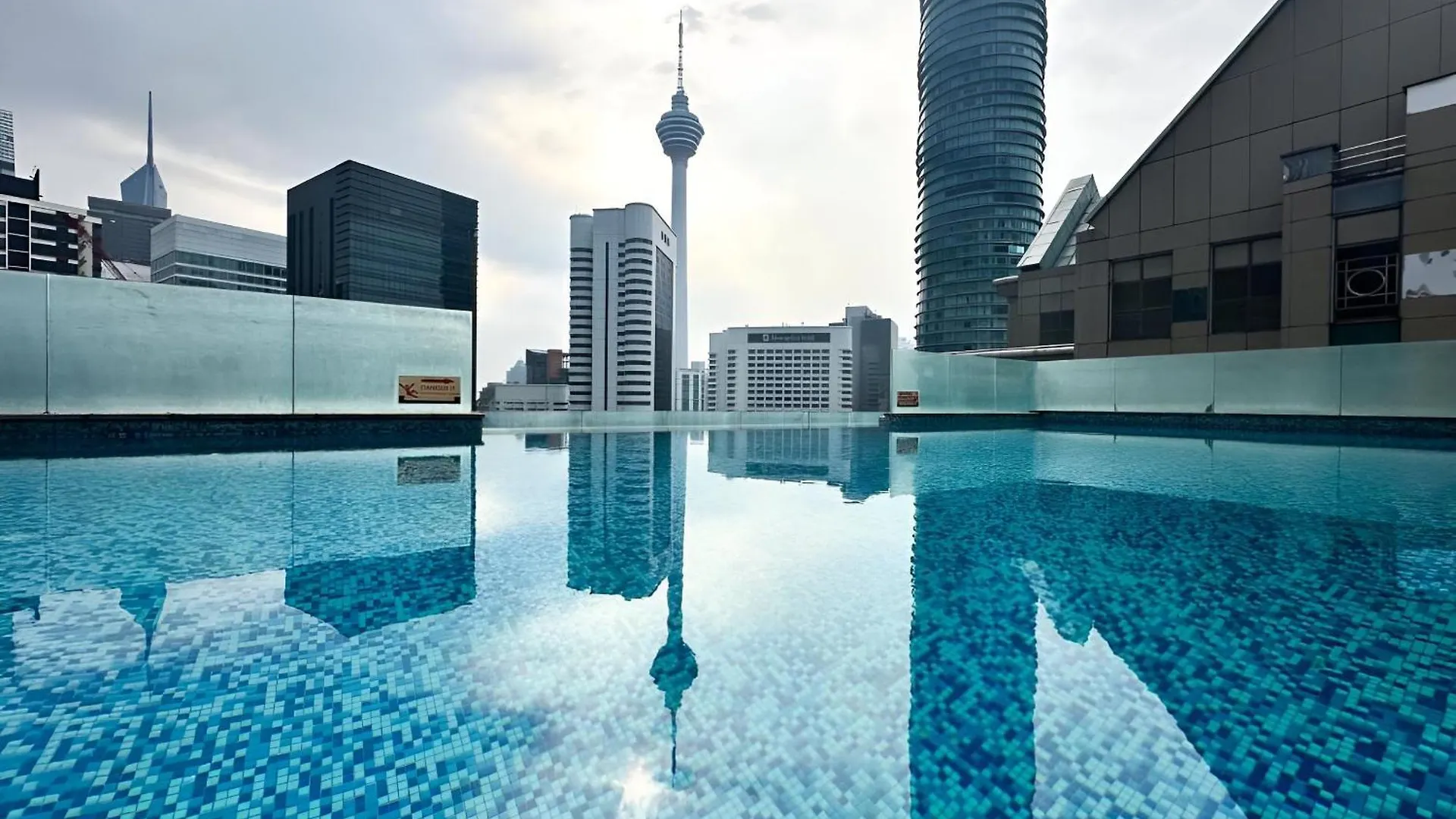 Premium Suites At Lot 163 Fraser Place Klcc クアラルンプール アパート